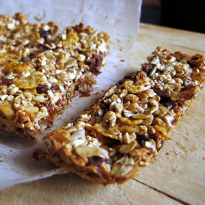 Barritas de Muesli con Pasta de Maní y Tahina